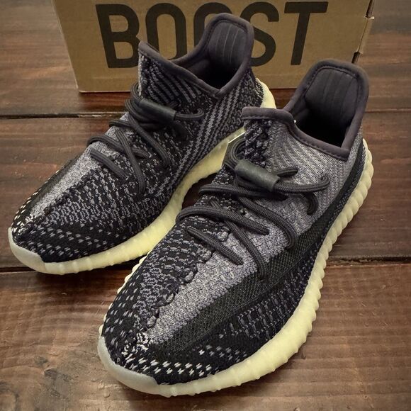 Adidas Yeezy Boost 350 V2 Carbon Shoes main image 10